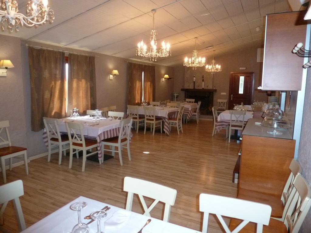 Hotel H Con Encanto Binéfar Zewnętrze zdjęcie